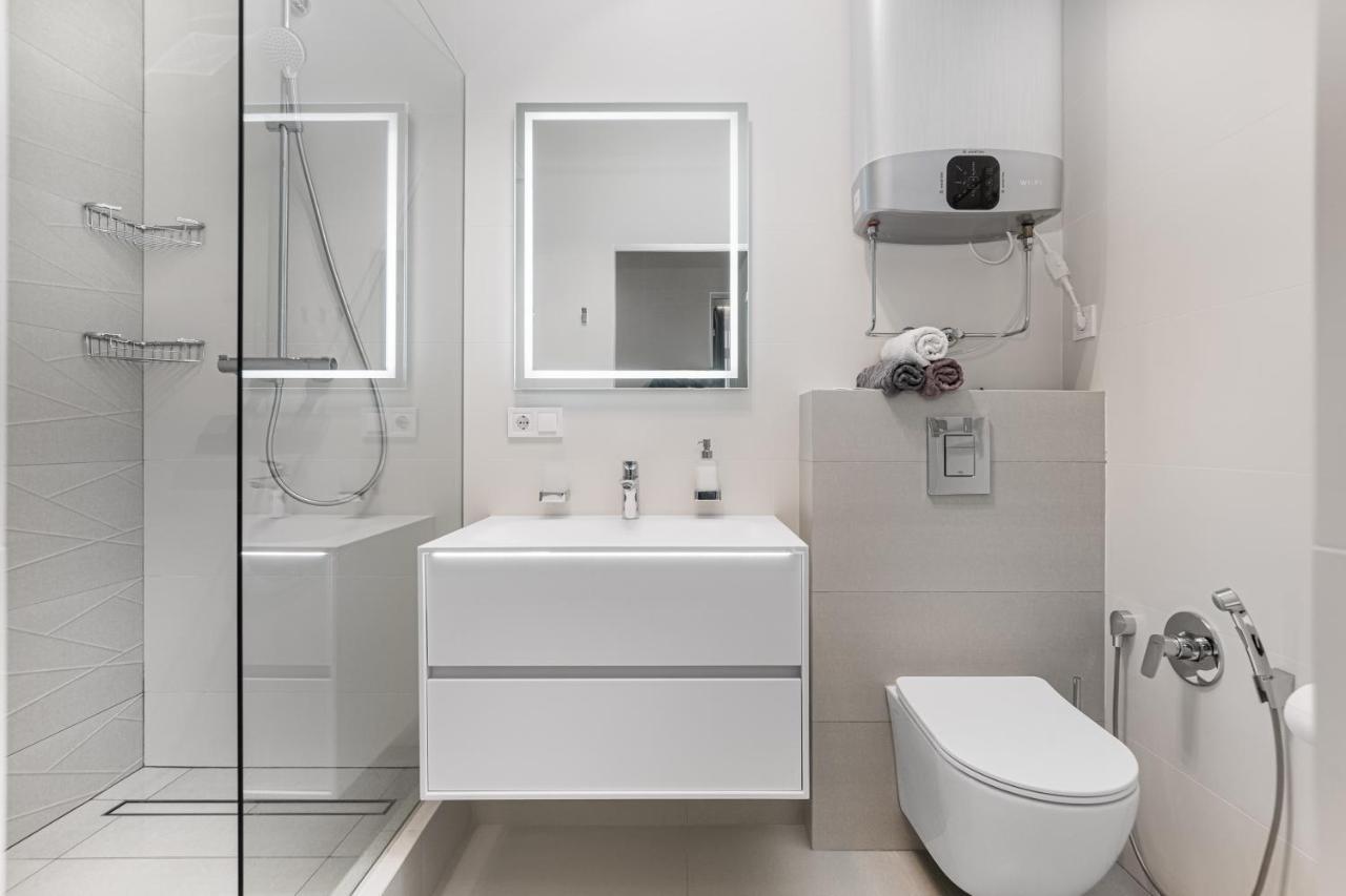 Pearl 45 Panoramic Sea View Apartment Odesa Exterior photo